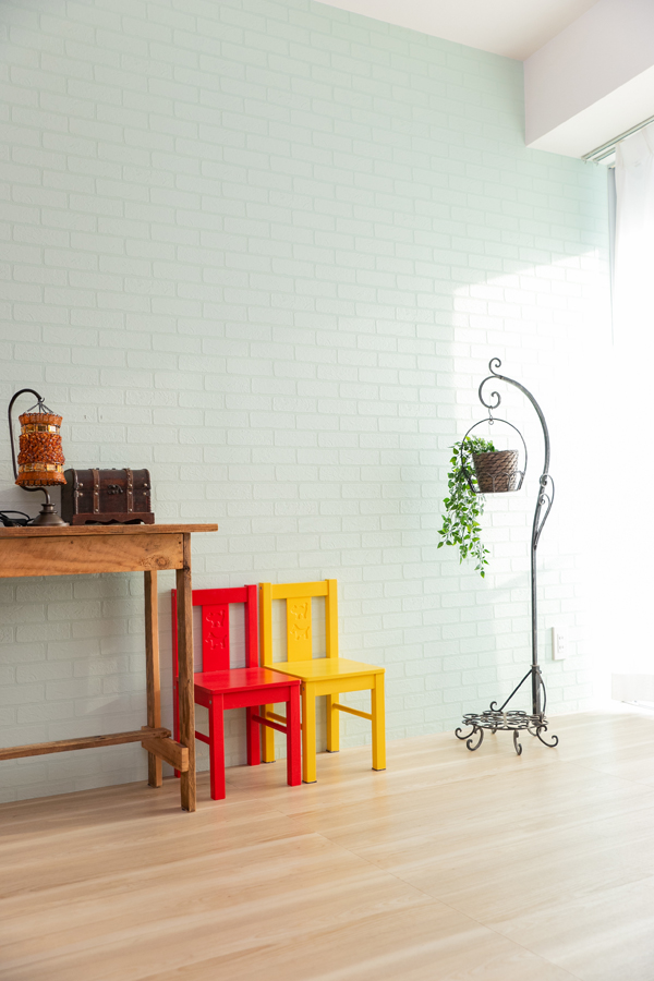 ライトグリーン